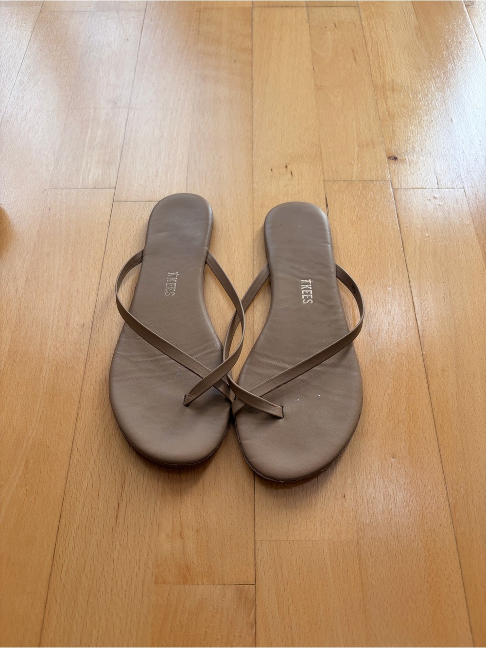 Tkees Riley cocobutter (tan) leather flip flops